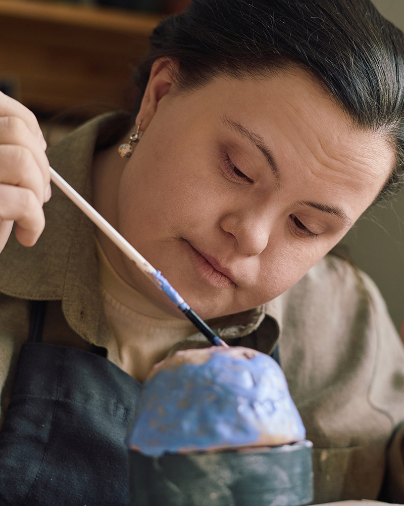 Boet Dv Kvinna Malar